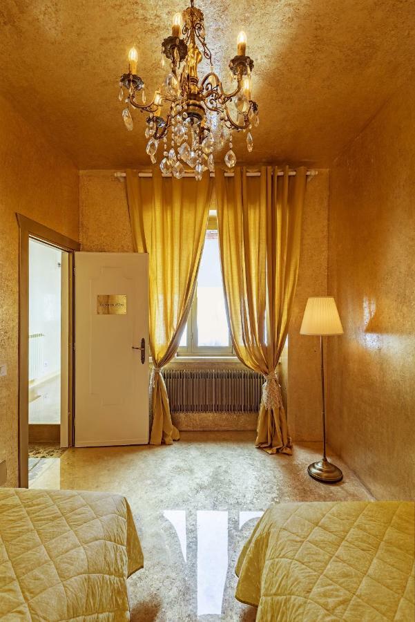 Elegant Historic Large House On Lake Como Apartamento Gravedona Exterior foto